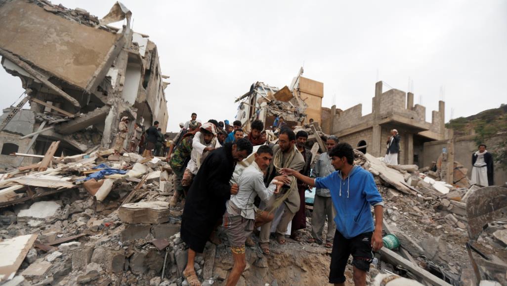 كاتب سياسي:الحوثيون يأملون بتحول وجود الأمم المتحدة إلى درع حماية من هجمات الجيش والتحالف