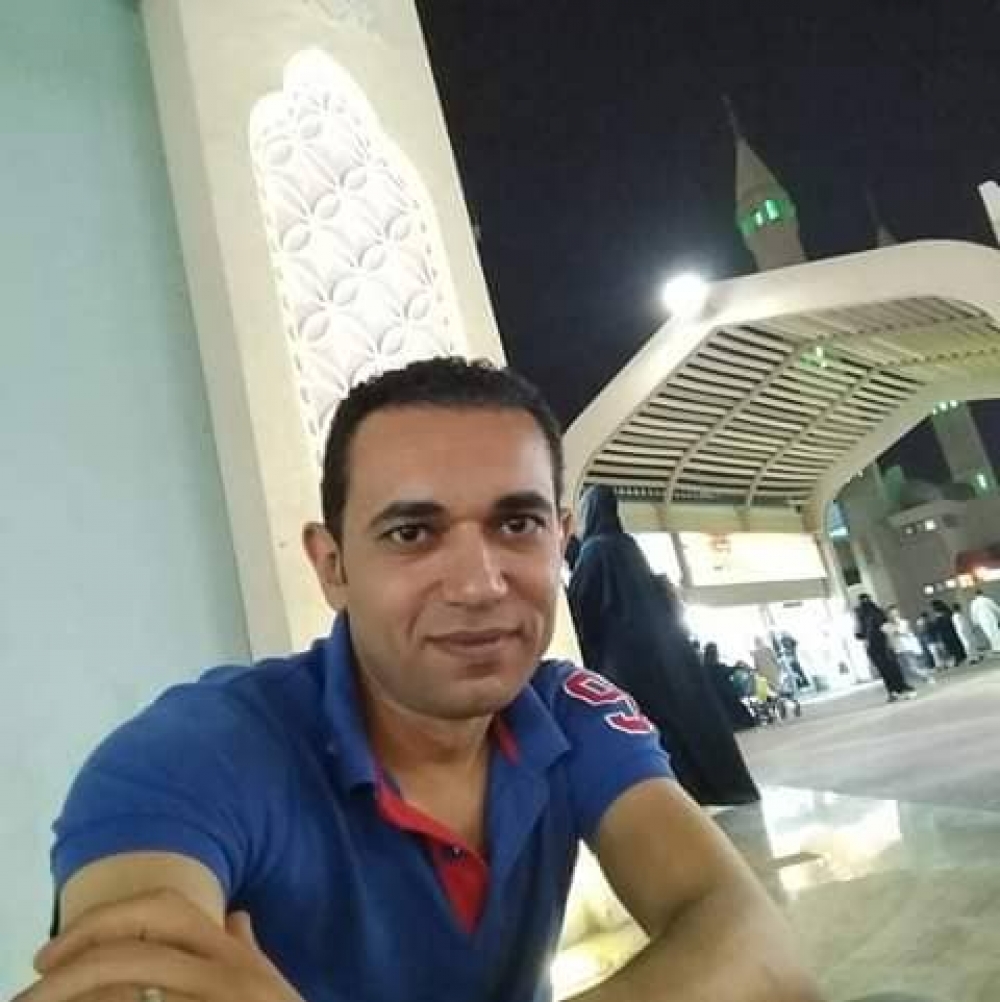 اسرة عربية توجه نداء للإفراج عن ولدها المتحجز في اليمن