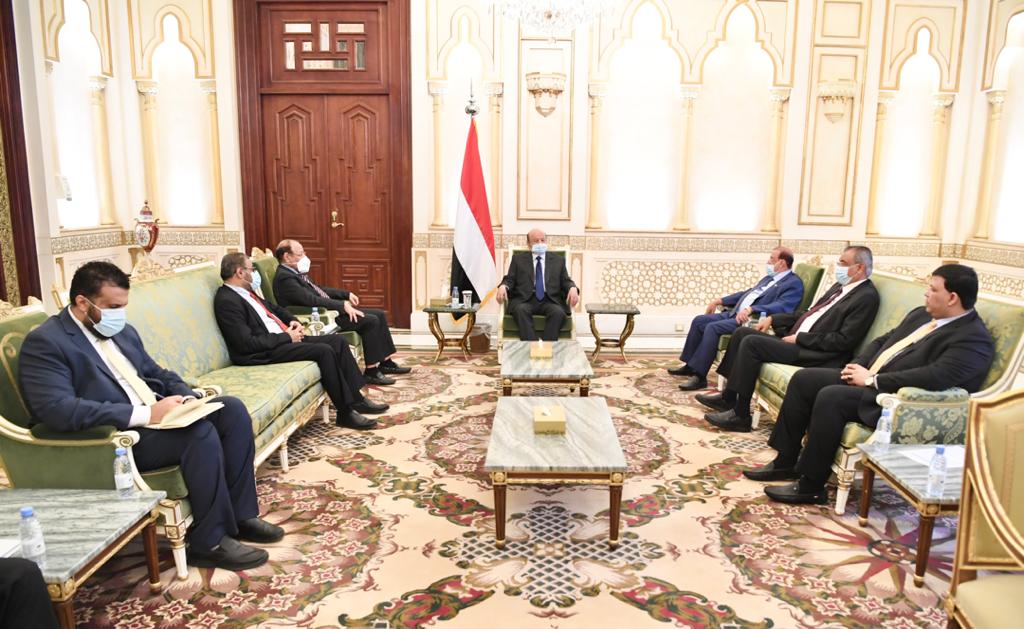 البركاني.. هادي عازم على سرعة تشكيل الحكومة الائتلافية