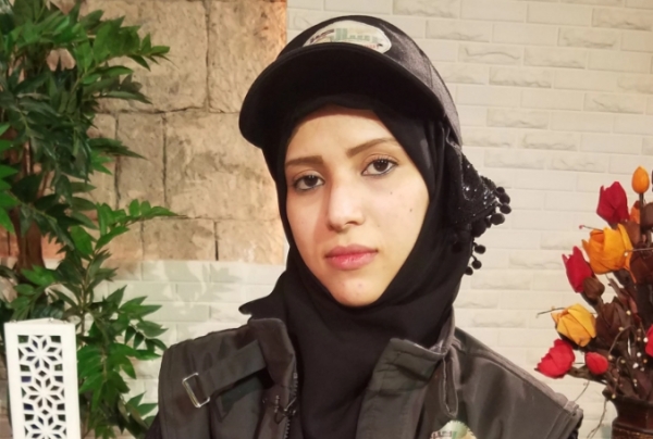 سلوى الساري.. شابة يمنية تنقذ مجتمعها من كورونا