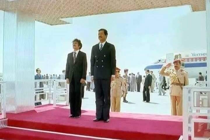 شاهد..آخر رسالة كتبها علي عبدالله صالح قبل مقتله بساعات وبخط يده