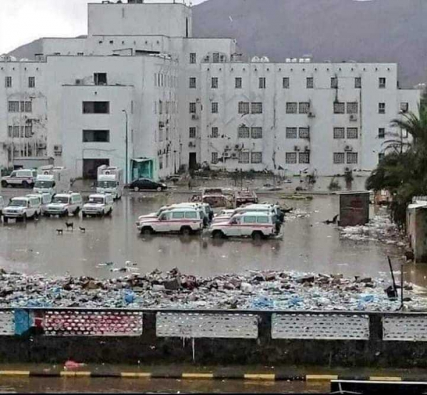 وباء غير معلن يحصد حياة العشرات في عدن ومعظم مستشفيات المحافظة تغلق أبوبها
