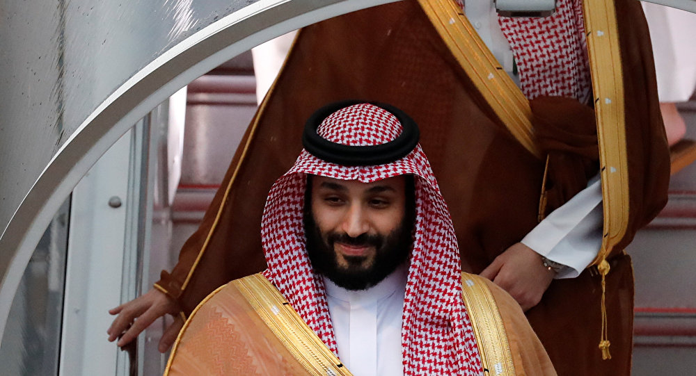 "صاحبة صورة احتضان محمد بن سلمان "تتحدث لأول مرة وتكشف السبب