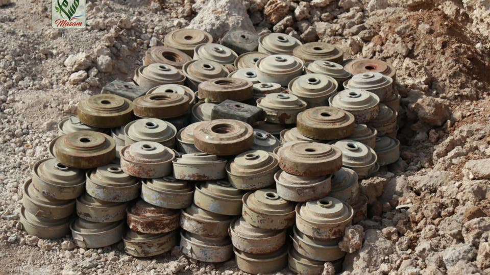 مقتل مدنين 2 وإصابة ثالث بانفجار لغم  حوثي في البيضاء