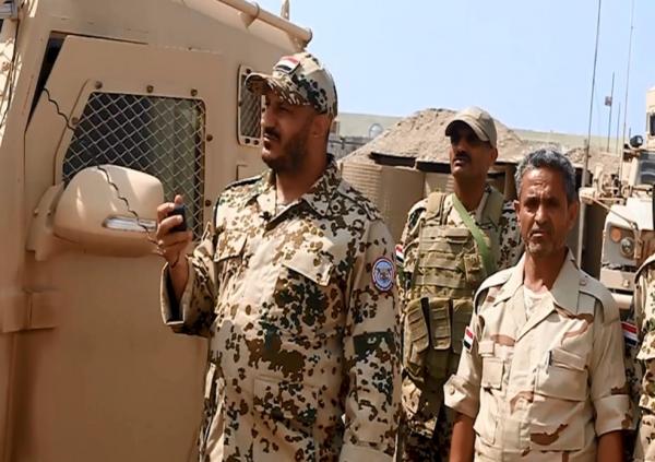 طارق صالح يعلق على أحداث البيضاء وموقف العواضي