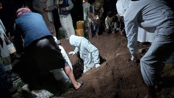 "الشرعية" تطالب بتحقيق دولي يكشف جرائم إبادة في صنعاء