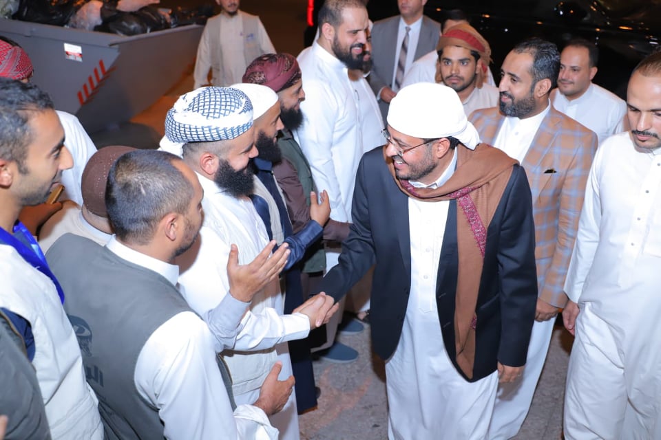 وزير الأوقاف يطلع على أحوال وأوضاع الحجاج اليمنيين في عدد من مواقع إقامتهم بمكة المكرمة