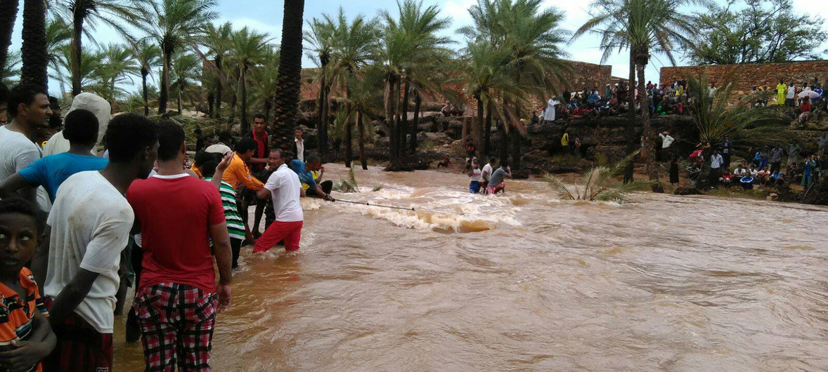 أكثر من 90 ألف شخص في اليمن تضرروا من فيضانات الامطار