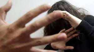 اغتصبها ثم قتلها حرقا.. جريمة بشعة هزت الرأي العام في دولة عربية (فيديو)