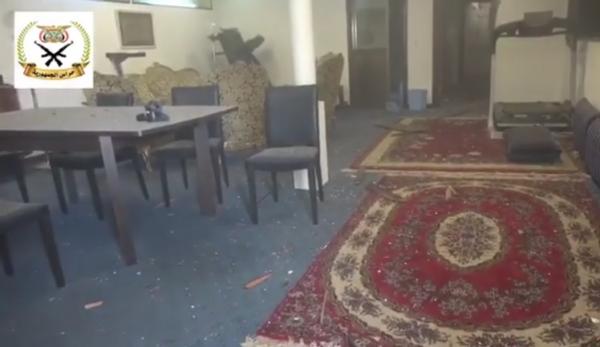 الحوثيون يقصفون مبنى اجتماعات لجنة إعادة الانتشار في الحديدة