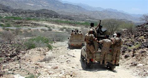انهيار كبير وواسع للحوثيين في الضالع ومقتل قياديين بارزين لهم