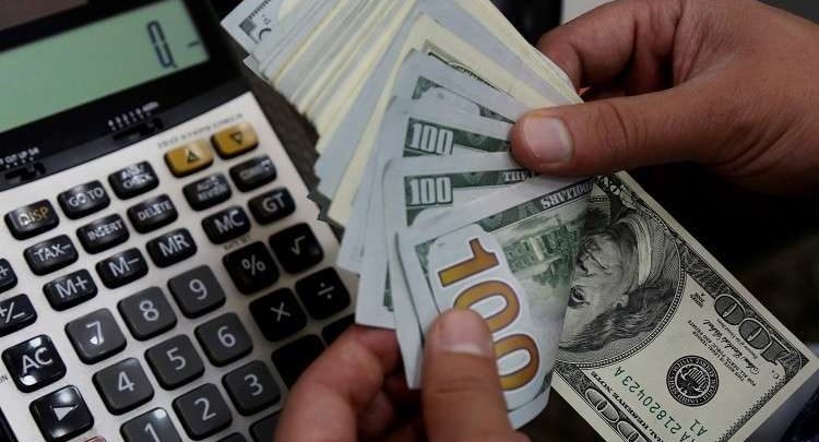لأول مرة الريال اليمني يكسر رقم "500" أمام الدولار (الصرف اليوم الأحد في مأرب)