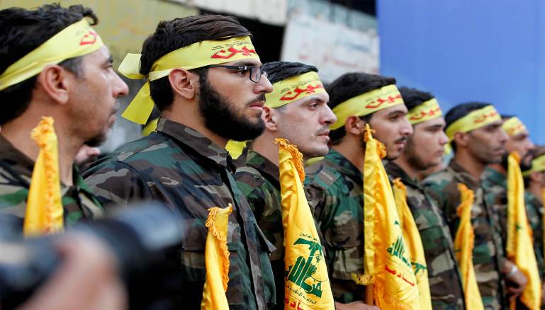 فورين بوليسي: لماذا تفضل طهران "الحوثيين" دون "حزب الله" للقيام بأعمالها القذرة؟