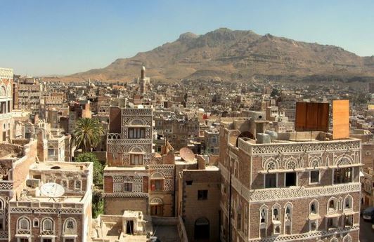 شــاهــــد.. هكذا تبدو مساجد صنعاء في صلاة التراويح في زمن الحوثي(صورة)