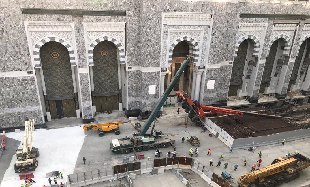تبرئة مجموعة بن لادن من حادثة رافعة الحرم