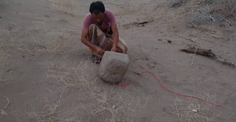المشتركة تفكك عبوة ناسفة حوثية بحوش البقر