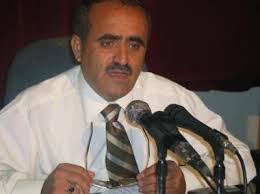 قيادي مؤتمري يشترط رفع العقوبات عن ”أحمد علي” لحضور جلسة البرلمان