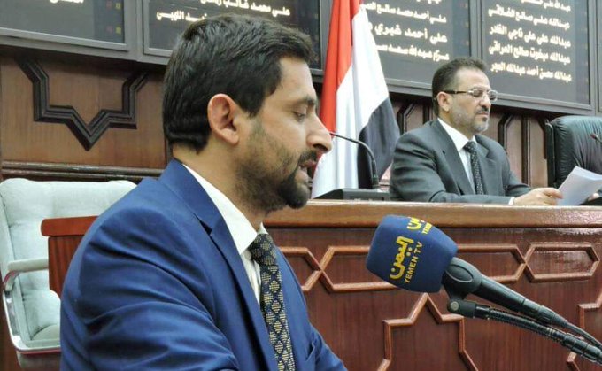 البرلماني المثير للجدل عبده بشر يفاجأ الحوثيين بتصريح ناري