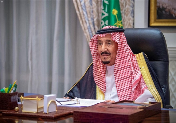 الملك سلمان: نجدد دعمنا لليمن لاستعادة سيادته واستقلاله عبر سلطته الشرعية