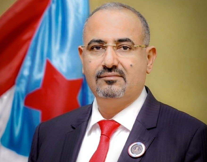 الزُبيدي يُجري تفاهمات شخصية مع الشرعية لإشراك أحد أقربائه في الحكومة