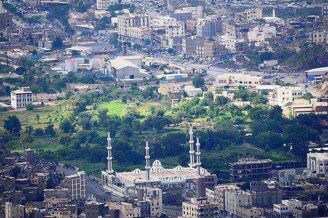 جريمة قتل مروّعة تهز شمال تعز في مناطق خاضعة لسيطرة الحوثيين