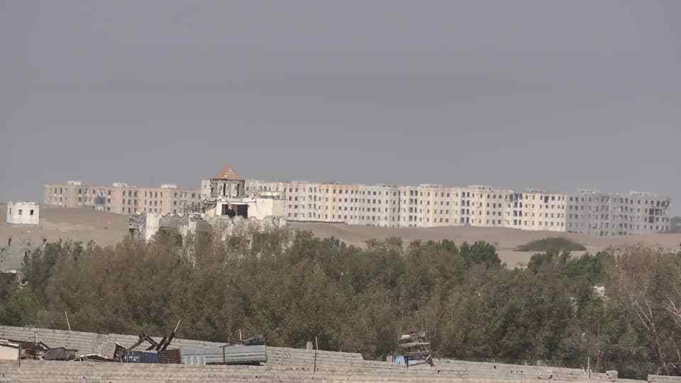 الحوثيون يواصلون خرق الهدنة الإنسانية في الحديدة