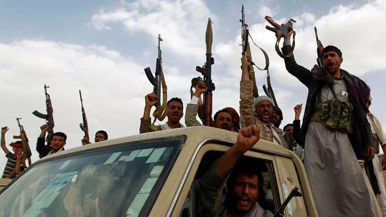 مليشيا الحوثي تعزز قواتها بالحديدة تمهيداً للإنقلاب على الهدنة الأممية