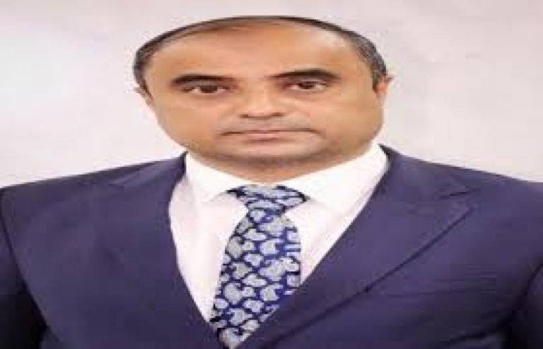 من هو وزير المالية بن بريك في الحكومة الجديدة؟(السيرة الذاتية)