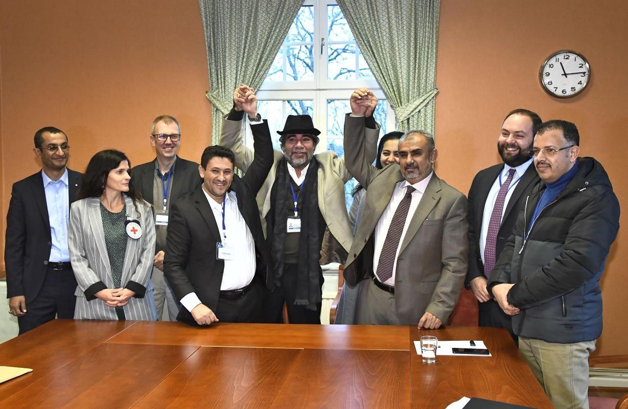 الحوثيون: اتفاق تبادل الأسرى يتجه إلى “الموت السريري”