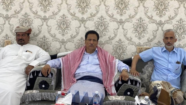 أبو حاتم: وجود قوات سعودية في الحدود مع سلطنة عمان " إشاعات وافتراءات"