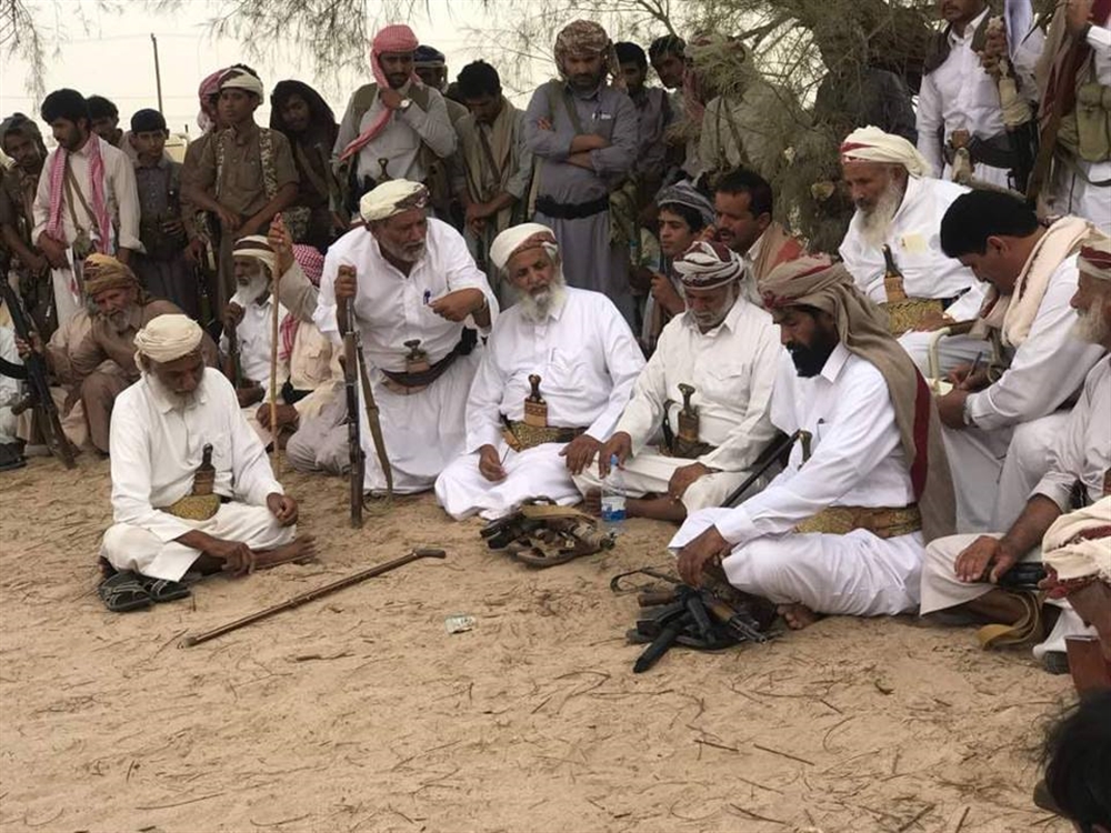 قصف صاروخي يستهدف اجتماعًا قبليًا في مأرب