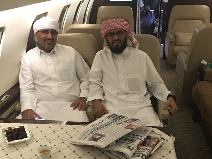 مستشرق يهودي: اهتمام اسرائيلي بالغ بـ"سقطرى" والزبيدي رحب بتلقيه مساعدات إسرائيلية