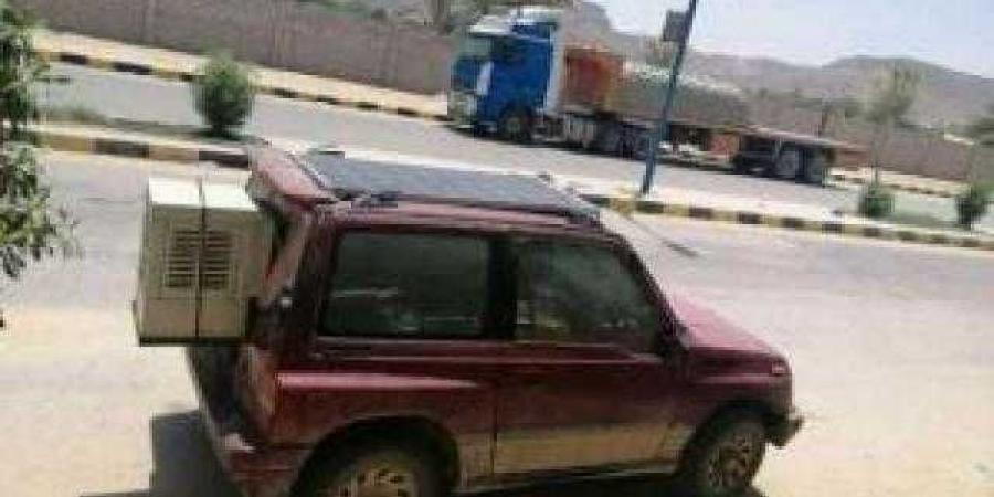 فكرة ذكية يبتكرها يمني لتبريد وتكييف السيارة من الداخل