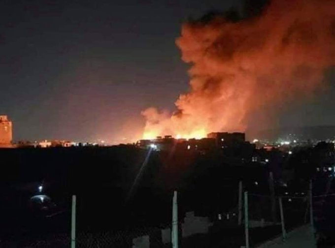 أول تصريح حوثي حول الحريق الهائل الذي التهم منازل مواطنين في السنينة بصنعاء