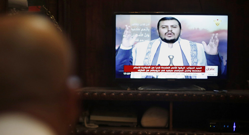 أشياء اختفت فجأة من إطار الكاميرا... بماذا فوجئ مشاهدو مقابلة زعيم المليشيا"فيديو"