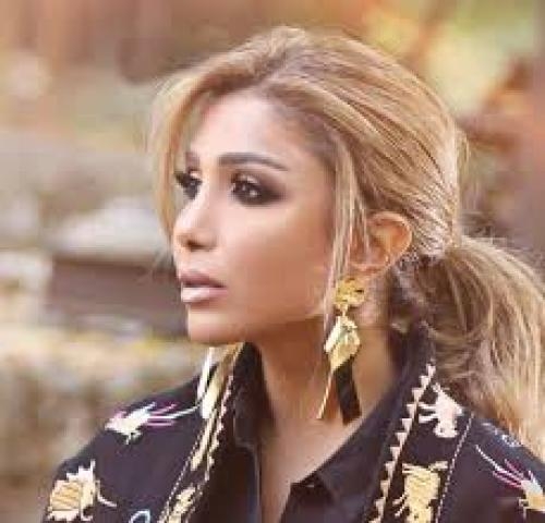 شاهد: فنانة يمنية تنشر صورة تثير الجدل ومتابعون لها يرونها سخرية منهم (فيديو)