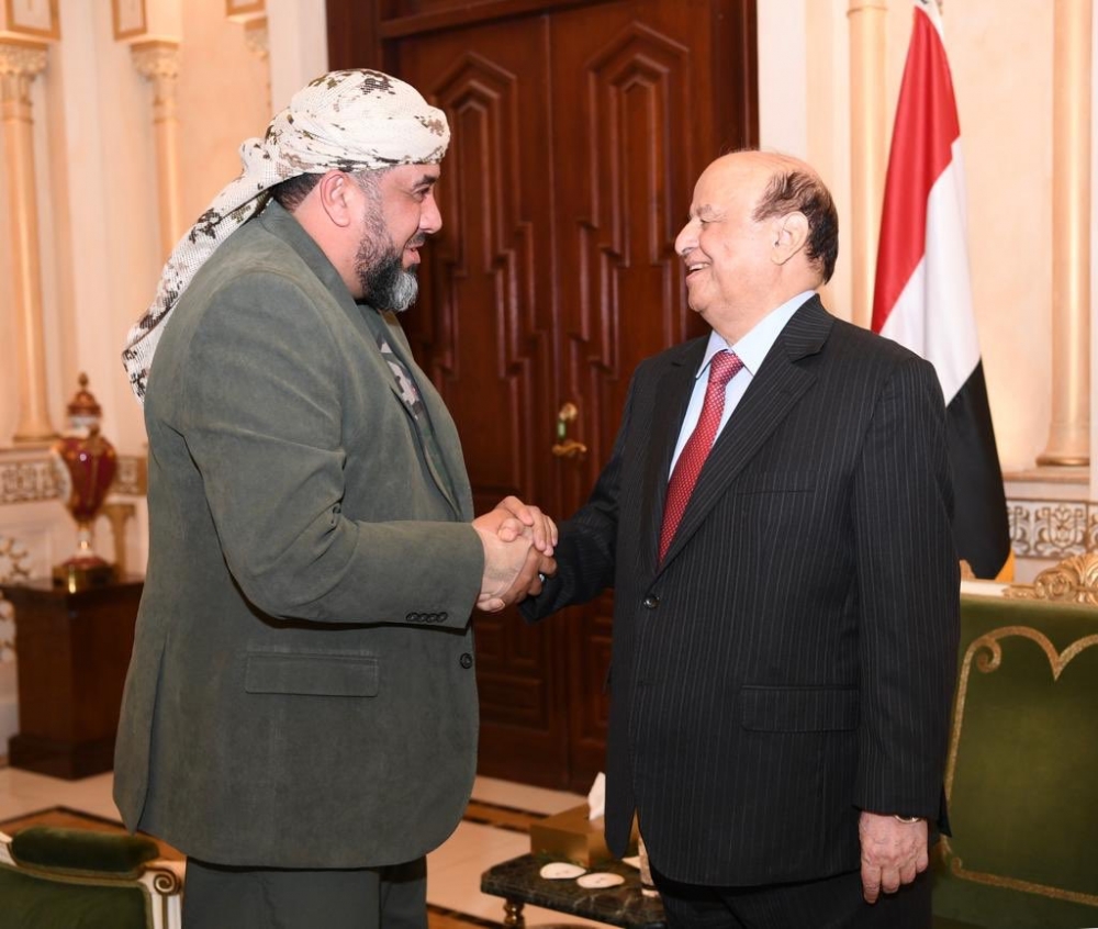 الرئيس هادي يلتقي محمد العرب ويخاطبه..ما تعريف الوقاحة الجبانة
