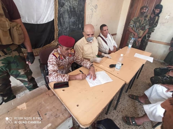 تعز: العميد الشمساني يتسلم قيادة اللواء 35 مدرع رسميا