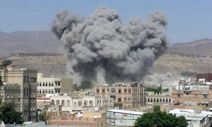 غارات للتحالف على مواقع حوثية في خمس محافظات