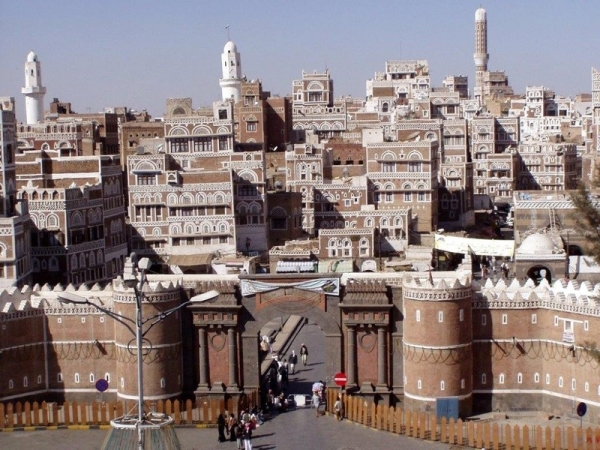 الحوثي يعتقل 4 عناصر سابقة في جهاز الأمن القومي