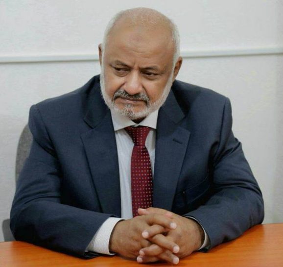 محافظ الحديدة:المليشيات اخرجت الأموال من خزينة البنك المركزي بالحديدة وهربتها إلى صنعاء