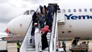 اليمن يعلن الانتهاء من  إجلاء العالقين في الخارج
