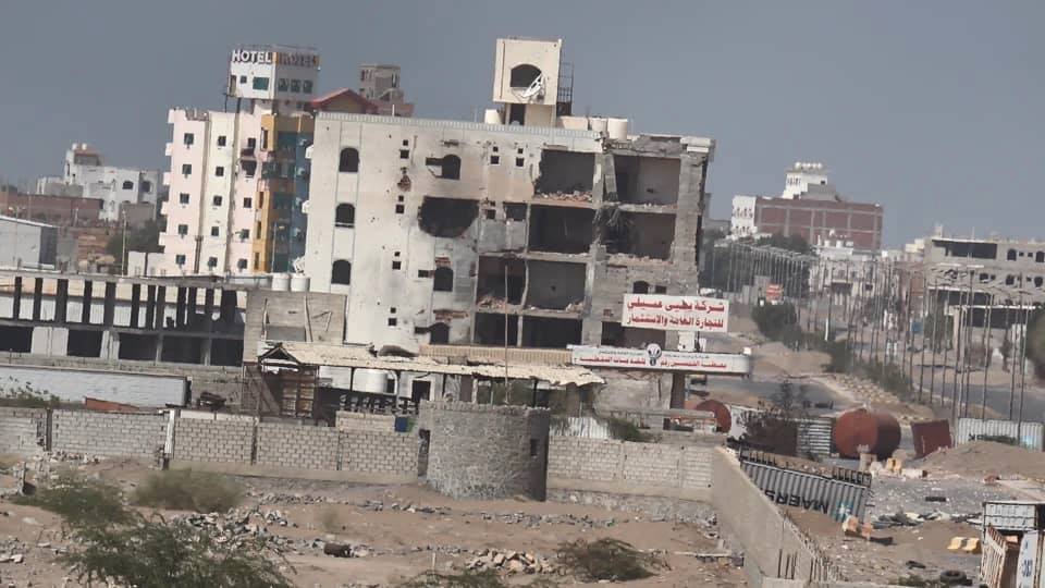 إصابة طفل بقصف للحوثيين في الحديدة