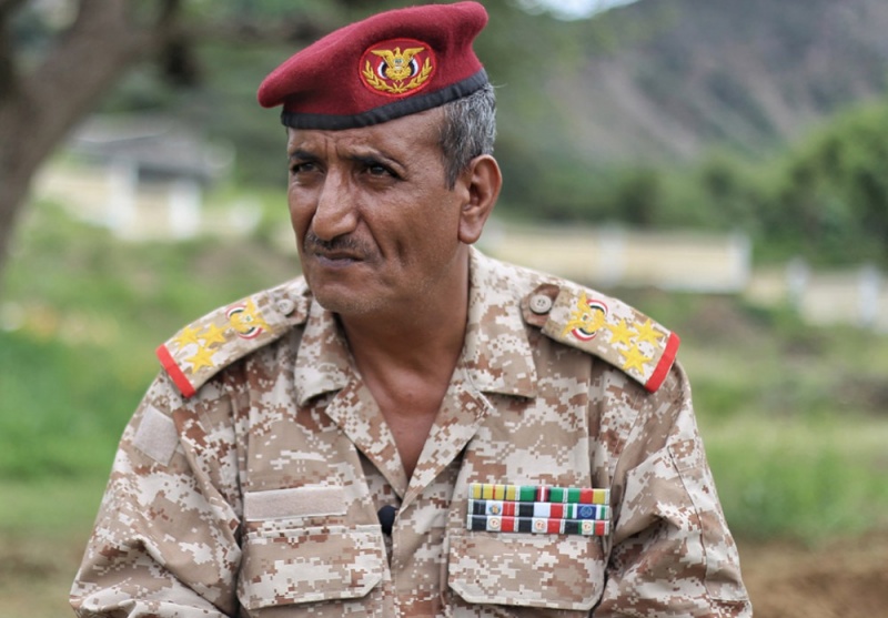  نجل الشهيد العميد الحمادي يكشف حقيقة اقتحام الحملة الامنية لمنزل والده (صورة)