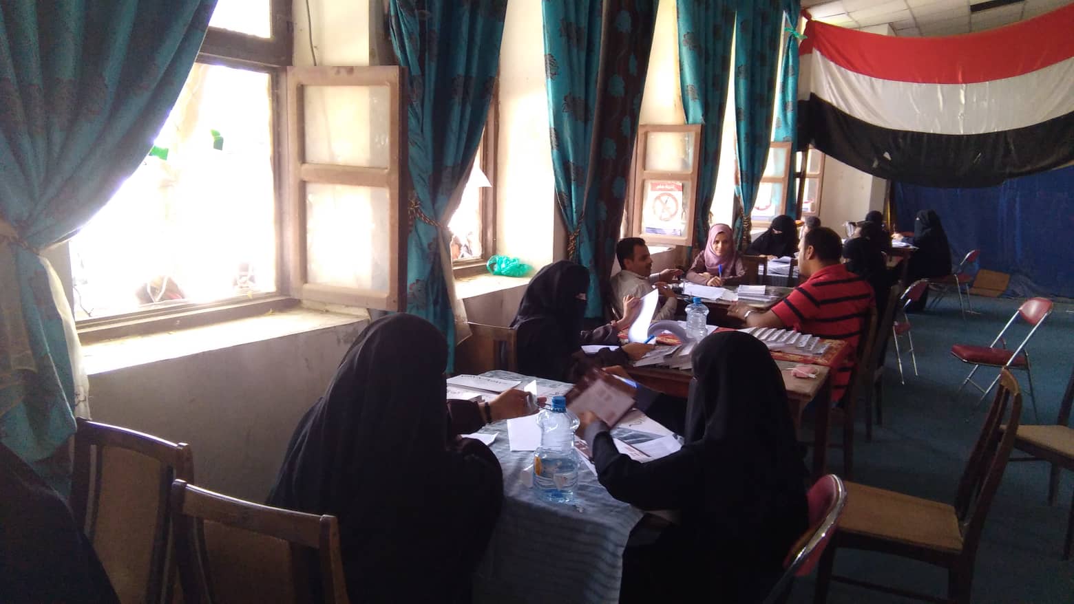 الإغاثة الإسلامية تواصل صرف حصص الإغاثة لشهر مارس بمأرب 