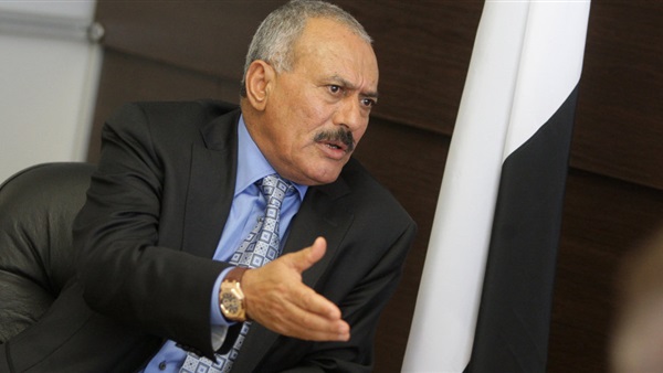 شاهد صورة جديدة لجثة الزعيم صالح نشرتها قناة ايرانية تفضح الحوثيين (صورة)