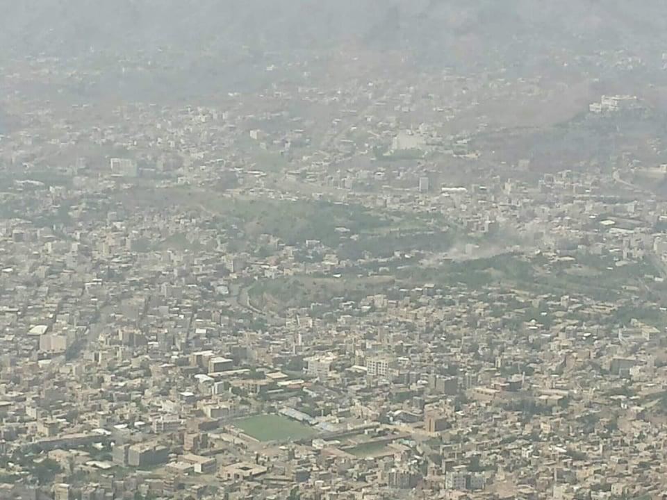  جنود من اللواء 170 يختطفون مدير شعبة التجنيد في محور تعز