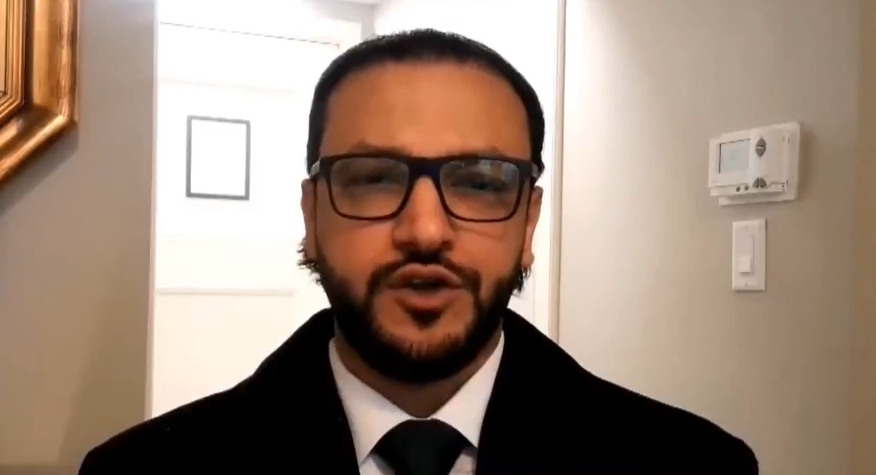 سياسي سعودي مقرب من ولي عهد المملكة يحذر الانتقالي: للصبر حدود 