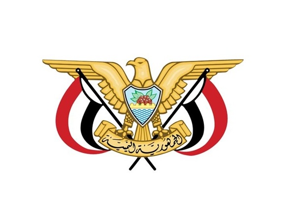 قرارات رئاسية مرتقبة بإقالة قيادات عسكرية في حضرموت والمهرة - [أسماء]