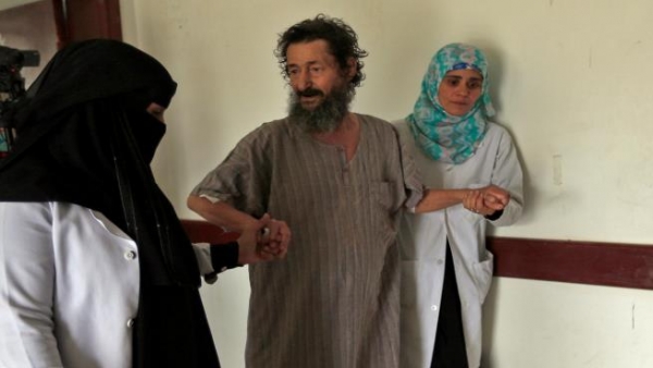 وفاة طبيب يعالج الكوليرا بالمرض نفسه في مستشفى السبعين بصنعاء